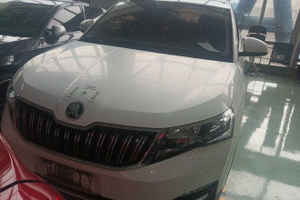 斯柯达 柯米克 2020款 1.5L 自动舒适版