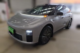 理想汽车 理想i6 2025款 两驱标准型