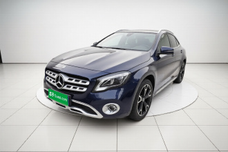 奔驰GLA 2017款 GLA 220 4MATIC 时尚型