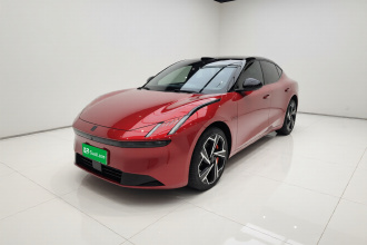领克Z10 2024款 95kWh 702km四驱智驾Ultra