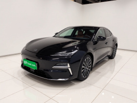 吉利银河 银河星耀8 2025款 130km EM-i 旗舰版