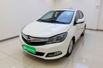 海马M3 2015款 1.5L 手动精英天窗版