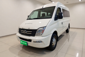 上汽大通MAXUS 新途V80 2021款 2.0T AMT经典傲运通127PS中轴中顶6/7/8/9座