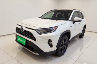 丰田 RAV4荣放 2022款 双擎 2.5L E-CVT四驱旗舰版