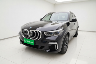 宝马X5 2022款 xDrive 30Li 尊享型M运动套装
