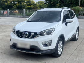 长安CS15 2016款 1.5L 自动时尚版