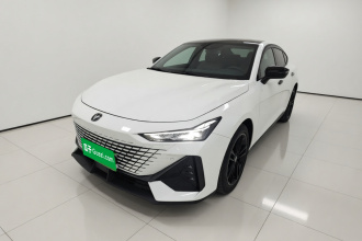 长安UNI-V 2023款 1.5T 尊贵型