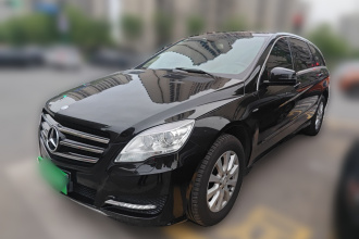 奔驰R级 2017款 R 320 4MATIC 商务型臻藏版