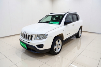 Jeep 指南者(进口) 2012款 2.4L 四驱都市版