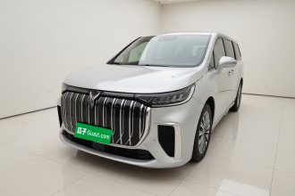 岚图汽车 岚图梦想家 2022款 0碳版 梦+智享包 475km