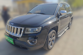 Jeep 指南者(进口) 2014款 改款 2.4L 四驱舒适版