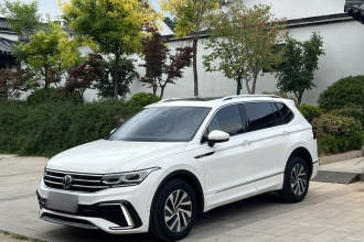 大众 途观L新能源 2022款 430PHEV 插电混动尊贵版