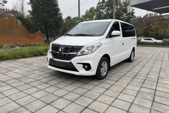 东风风行 菱智PLUS 2023款 2.0L 手动豪华型CNG 7座