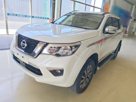 日产 途达 2020款 2.5L XL Upper 自动两驱豪华版