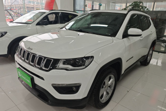 Jeep 指南者 2019款 220T 自动家享版