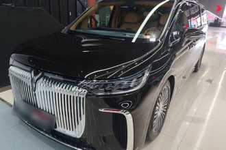 岚图汽车 岚图梦想家 2025款 PHEV 四驱旗舰鲲鹏版