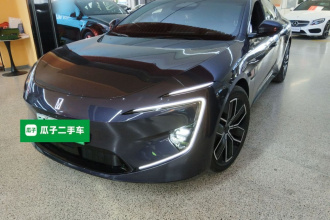 阿维塔12 2024款 650 三激光四驱性能版