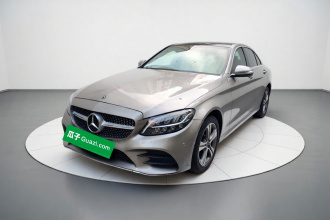 奔驰C级 2019款 C 260 L 运动版