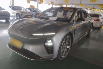 蔚来ET9 2025款 102kWh 首发限量版