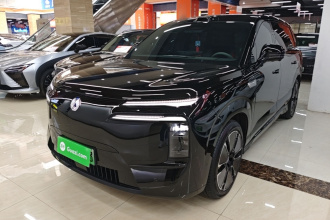 腾势N8L 2025款 旗舰型