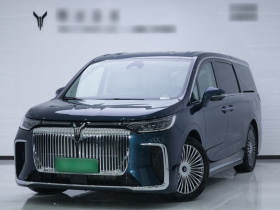 岚图汽车 岚图梦想家 2025款 PHEV 四驱旗舰鲲鹏版