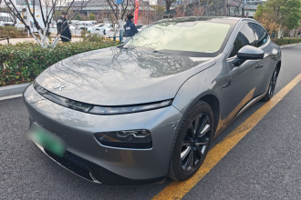 小鹏P7 2020款 586E