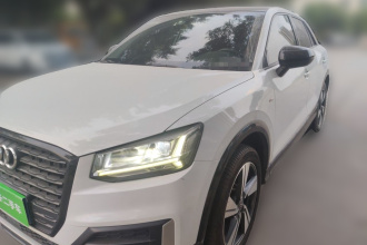 奥迪Q2L 2020款 35 TFSI 时尚动感型