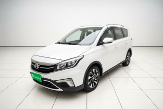 长安欧尚A800 2017款 1.6L 手动舒适型