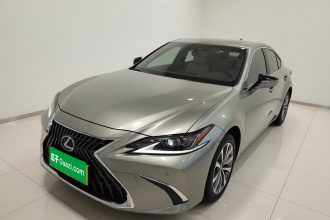 雷克萨斯ES 2022款 200 卓越版
