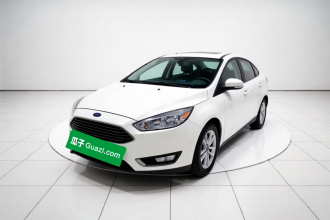 福特 福克斯 2015款 三厢 1.6L 自动风尚型