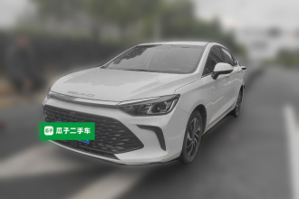 北京汽车 北京U5 PLUS 2021款 1.5L CVT豪华版