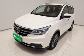 宝骏730 2019款 1.5T CVT时尚型 7座 国V