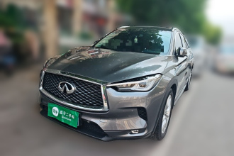 英菲尼迪QX50 2018款 2.0T 四驱菁英版