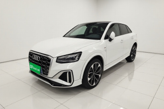 奥迪Q2L 2022款 35 TFSI 豪华动感型
