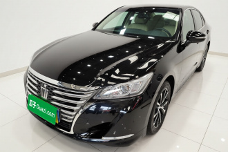 丰田 皇冠 2018款 2.0T 时尚版