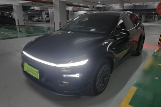 特斯拉 Model Y L 2025款 长续航全轮驱动版