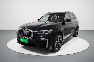宝马X7 2021款 改款 xDrive40i 尊享型M运动套装