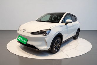 哪吒汽车 哪吒V 2022款 潮 300 Lite 三元锂