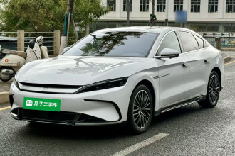 比亚迪 汉 2023款 EV 冠军版 506KM前驱尊贵型