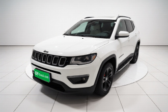 Jeep 指南者 2017款 200T 自动家享版
