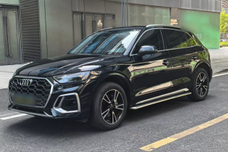 奥迪Q5L 2024款 40 TFSI 时尚动感型