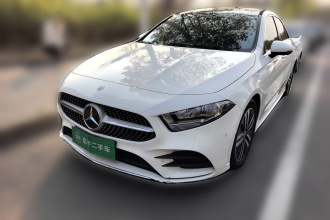 奔驰A级 2020款 A 180 L 运动轿车