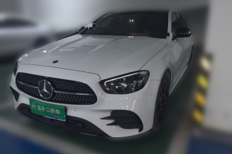 奔驰E级(进口) 2022款 E 260 时尚型运动版