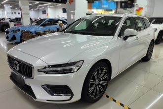 沃尔沃V60 2022款 B5 智远豪华版