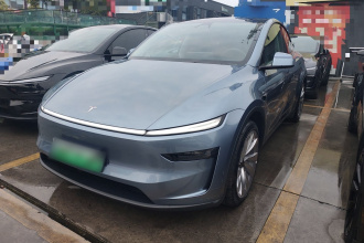 特斯拉 Model Y 2025款 长续航全轮驱动版