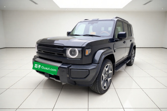 iCAR V27 2026款 200KM四驱猎鹰700