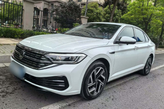大众 速腾 2025款 改款 300TSI DSG超越版
