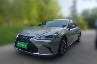 雷克萨斯ES 2021款 200 豪华版