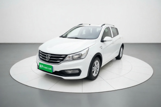 宝骏310 2017款 1.5L 手动时尚型