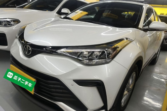 丰田 奕泽IZOA 2023款 2.0L 奕享版